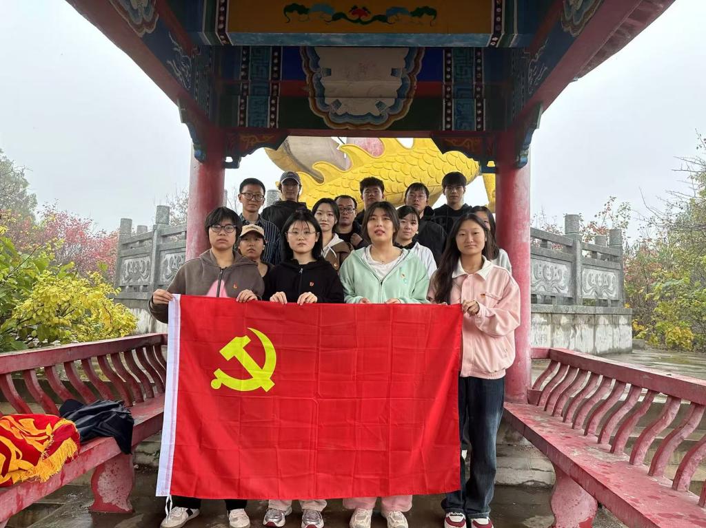 森林防火重要性学习主题党日活动 森林防火重要性学习主题党日活动